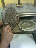 Vulcanizadora de Borracha e Termo-Plásticos